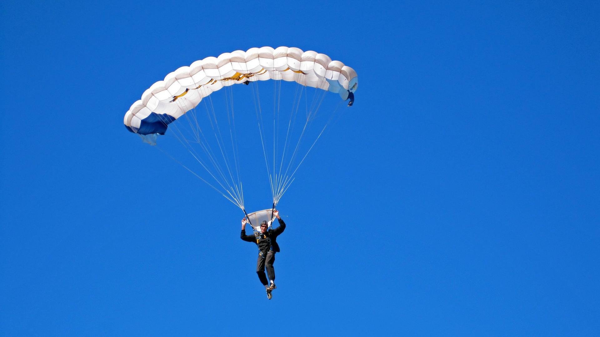 克瓦拉茨赫利亚的爆发之夜，洪都拉斯末节奇迹带走摩纳哥