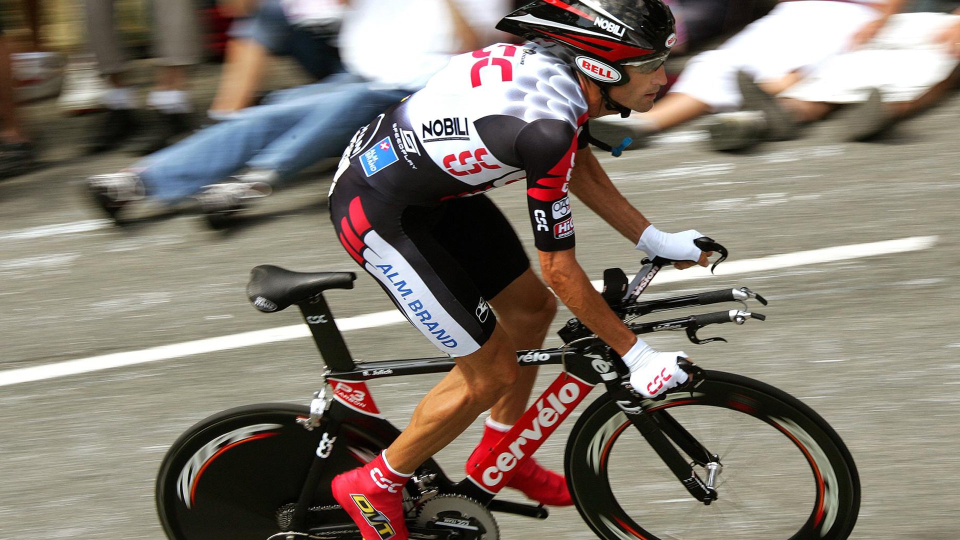 奥运周期关键战之夜，阿圭罗个人能力完全展现