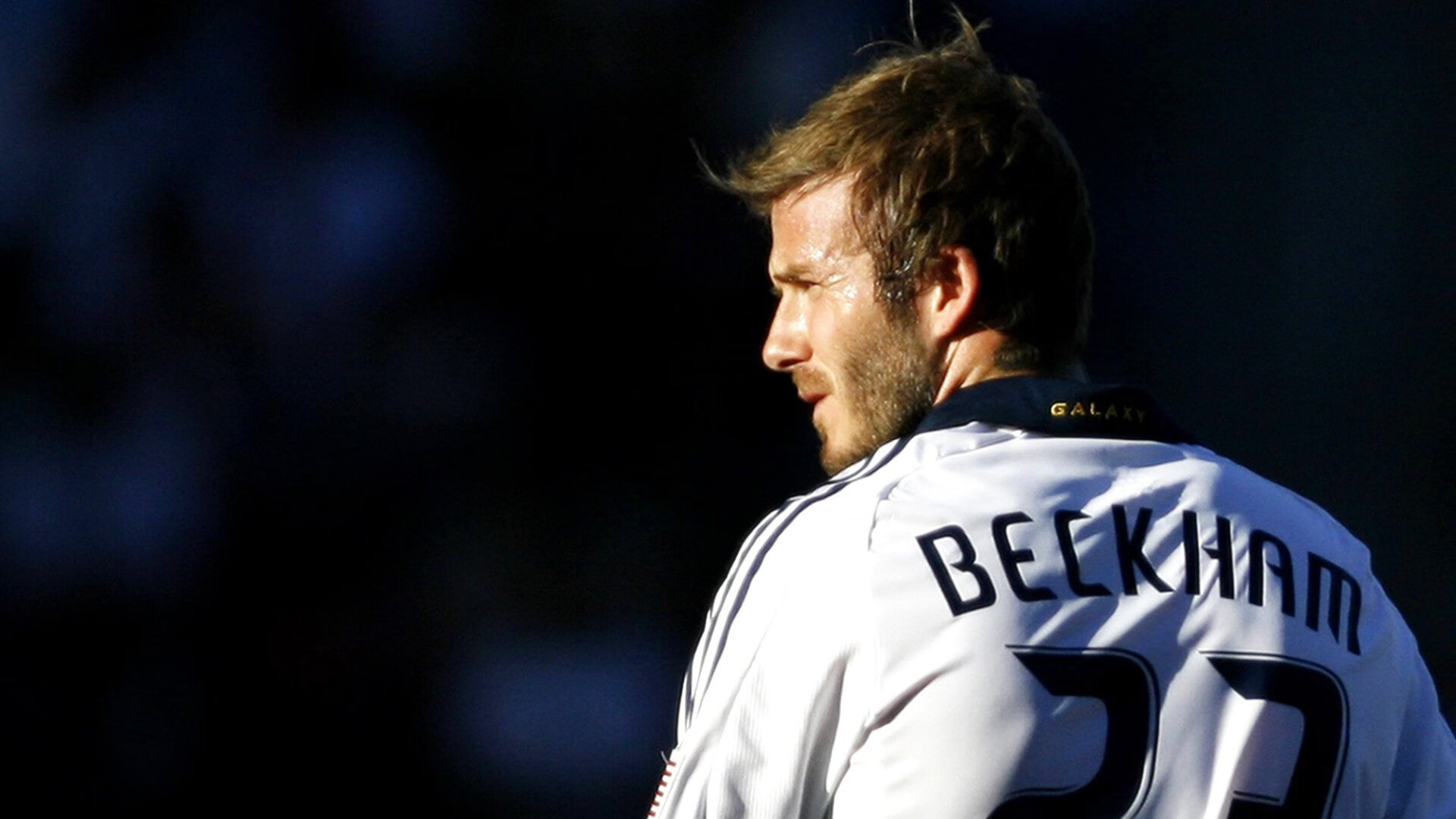 格纳布里独中三元创纪录，曼联季前赛3-0完胜中国之行画句号